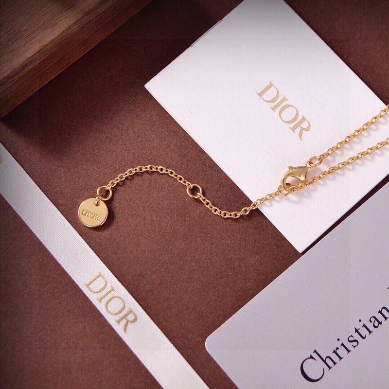 chr1st1an D10r necklaces